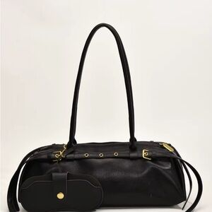 Elegant Black Handbag
